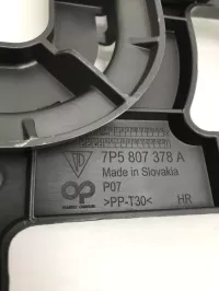 Кронштейн заднего бампера правый на Porsche Cayenne 92A — фото 9