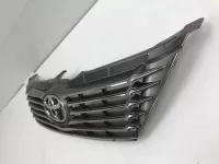 Решетка радиатора на Toyota Camry XV50 — фото 9