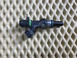 Форсунка инжекторная электрическая Nissan Cube (Z12) 2008-2020 Nissan Micra (K12E) 2002-2010 Nissan Note (E11) 2006-2013 Nissan NV200 (M20) 2009> Nissan Qashqai+2 (JJ10) 2008-2014 Nissan Qashqai (J10) 2006-2014 Nissan Tiida (C11) 2007-2014 (16600ED000) — фото 1