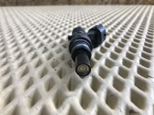 Форсунка инжекторная электрическая Nissan Cube (Z12) 2008-2020 Nissan Micra (K12E) 2002-2010 Nissan Note (E11) 2006-2013 Nissan NV200 (M20) 2009> Nissan Qashqai+2 (JJ10) 2008-2014 Nissan Qashqai (J10) 2006-2014 Nissan Tiida (C11) 2007-2014 (16600ED000) — фото 2