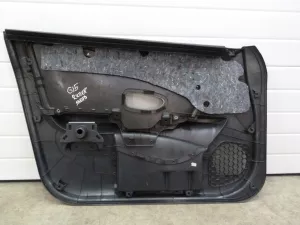Обшивка двери передней правой Nissan Almera (G15) 2013-2018 (809004AA0A) — фото 15