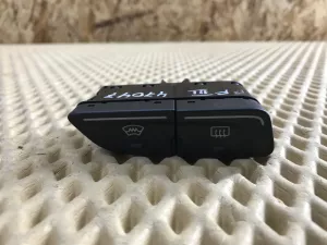 Кнопка обогрева переднего и заднего стекла Ford Focus III 2011-2019 (AM5T18K574AB) — фото 1