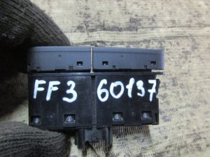 Кнопка обогрева переднего и заднего стекла Ford Focus III 2011-2019 — фото 4