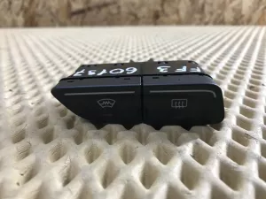 Кнопка обогрева переднего и заднего стекла Ford Focus III 2011-2019 — фото 1