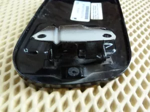 Лючок бензобака VW Touareg 2002-2010 — фото 8