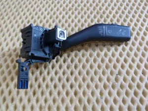 Переключатель стеклоочистителей VW Jetta 2006-2011 — фото 1