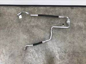 Трубка кондиционера Nissan Almera (G15) 2013-2018 (924804432R) — фото 1