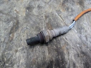 Датчик кислородный/Lambdasonde Nissan Almera (G15) 2013-2018 (ВЕРХНИЙ H7700274189) — фото 2
