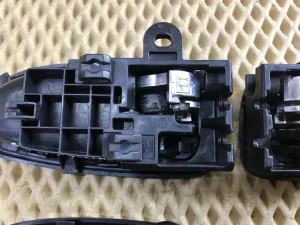 Ручка внутренняя двери Nissan Almera (G15) 2013-2018 (80670EX70A 80683EX70A) — фото 10