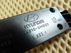 Часы Hyundai Elantra 2006-2011 (945102H000) — фото 8