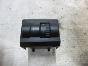 Кнопка корректора фар Skoda Yeti 2009-2018 (5L0941333B) — фото 1