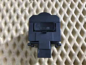 Кнопка корректора фар Skoda Yeti 2009-2018 (5L0941333B) — фото 4