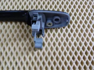 Ручка наружная двери задней левая Mazda 6 (GG) 2002-2007,Mazda 3 (BK) 2002-2009 (G22C59410J12) — фото 7