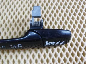 Ручка наружная двери задней левая Mazda 6 (GG) 2002-2007,Mazda 3 (BK) 2002-2009 (G22C59410J12) — фото 4