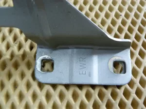 Петля капота Nissan Almera (G15) 2013-2018 (65400EW000 65401EW000) — фото 7