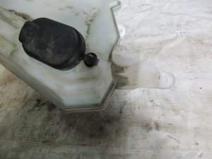 Бачок омывателя лобового стекла Nissan Almera (G15) 2013-2018 (289124AA0A) — фото 4