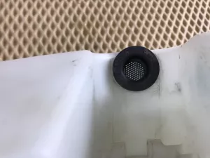 Бачок омывателя лобового стекла Nissan Almera (G15) 2013-2018 (289124AA0A) — фото 4