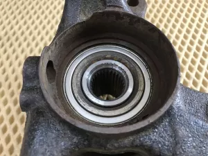 Кулак поворотный передний правый Kia Ceed 2007-2012;Elantra 2006-2011;i30 2007-2012 (ДО 2010 ГОДА 517162H100) — фото 10