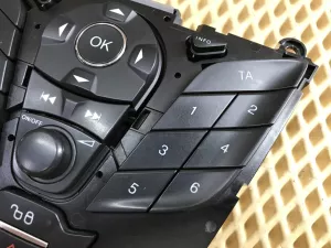 Блок кнопок Ford Focus III 2011-2019 (УПРАВЛЕНИЯ МАГНИТОЛОЙ AM5T18K811AD) — фото 3