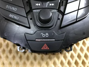 Блок кнопок Ford Focus III 2011-2019 (УПРАВЛЕНИЯ МАГНИТОЛОЙ AM5T18K811AD) — фото 5