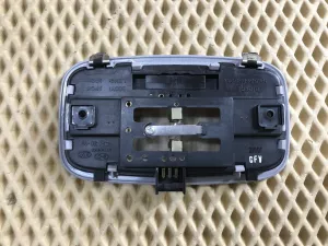 Плафон салонный Kia RIO 2005-2011 (928501G000LX) — фото 6