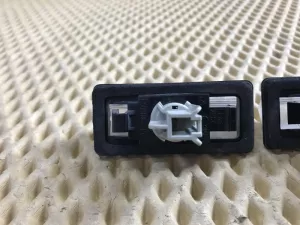 Фонарь подсветки номера Nissan Almera (G15) 2013-2018 (265109Y00A) — фото 5