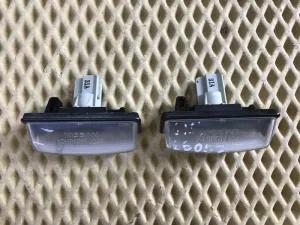 Фонарь подсветки номера Nissan Almera (G15) 2013-2018 — фото 2