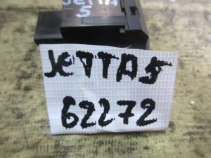 Кнопка корректора фар VW Jetta 2006-2011 — фото 4