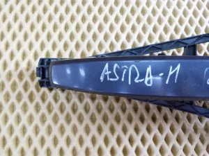 Ручка наружная двери задней правой Opel Astra H / Family 2004-2015 — фото 3