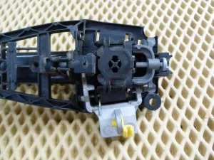 Ручка наружная двери задней левой Opel Astra H / Family 2004-2015 (24463749) — фото 9