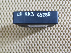 Блок электронный Land Rover Range Rover III (LM) 2002-2012 (МОДУЛЬ КОНТРОЛЯ ДАВЛЕНИЯ В ШИНАХ 7H421560AB) — фото 4