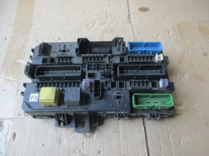 Блок предохранителей Opel Astra H / Family 2004-2015 — фото 1