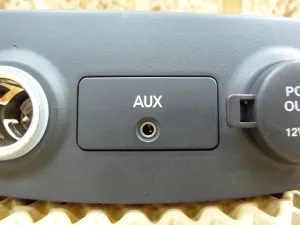 Адаптер магнитолы AUX Hyundai Elantra 2006-2011 (961202H5009Y) — фото 3