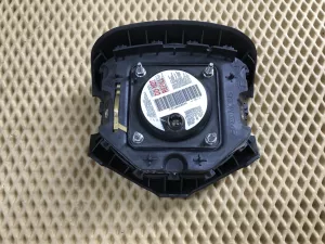Подушка безопасности в рулевое колесо Kia Ceed 2007-2012 (569001H600) — фото 4