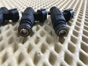 Форсунка инжекторная электрическая Hyundai Accent II (+Tagaz) 2000-2012 Hyundai Atos (MX) 1998-2008 Hyundai Atos Prime 1999-2007 Hyundai Coupe (GK) 2002-2009 Hyundai Coupe (RD) 1996-2002 Hyundai Elantra 2000-2010 Hyundai Getz 2002-2010 Hyundai Matrix 2001-2010 Kia Cerato 2004-2008 (КОМПЛЕКТ 3531022600) — фото 3