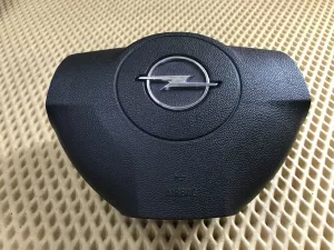Подушка безопасности в рулевое колесо Opel Astra H / Family 2004-2015 — фото 2
