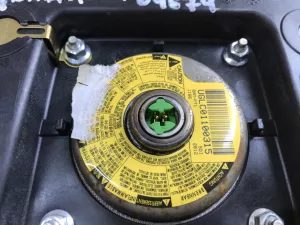 Подушка безопасности в рулевое колесо Opel Astra H / Family 2004-2015 (93862633) — фото 6