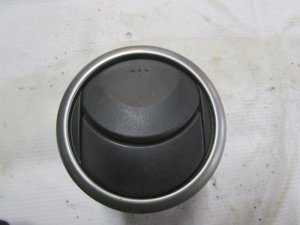 Дефлектор воздушный Mazda Mazda 3 (BK) 2002-2009 (BN8V66128) — фото 1