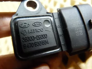 Датчик абсолютного давления Kia Cerato 2009-2013 (393002B000) — фото 4