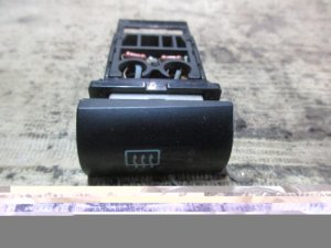 Кнопка обогрева заднего стекла Kia Picanto 2004-2011 — фото 1