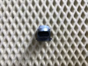Датчик парковки Seat Leon (5F) 2013-2020 Seat Toledo IV 2013-2019 Skoda Fabia 2015-2021 Skoda Kamiq 2019> Skoda Karoq 2017> Skoda Octavia (A7) 2013-2020 Skoda Rapid 2013-2020 Skoda Superb 2015-2023 Skoda Yeti 2009-2018 VW Amarok 2010> VW Arteon 2017> VW Caddy IV 2016-2020 VW Crafter 2016> VW Golf Sportsvan 2014-2020 VW Golf VII 2012-2020 VW Jetta 2011-2018 VW Jetta 2019> VW Passat [B8] 2015-2024 VW Polo (RUS) 2020-2022 VW Scirocco 2008-2017 VW Teramont 2017> VW Touareg 2018> VW Touran(5T) 2016> VW Transporter T6 2015-2024 (5Q0919275B) — фото 3