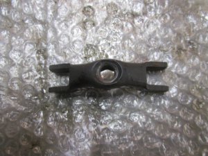 Кронштейн форсунки Fiat,Alfa Romeo Doblo 2005-2015,145 1994-2001,146 1994-2001,156 1997-2005,Bravo 1995-2001,Marea 1996-2002,166 1998-2007,Punto II (188) 1999-2010,Doblo 2001-2005,Stilo 2002-2007,147 2001-2010,Multipla 1999-2010 — фото 2