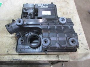Корпус воздушного фильтра VW Polo (Sed RUS) 2011-2020 (04E129607) — фото 4