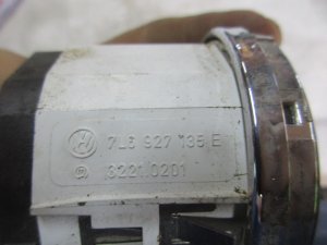 Кнопка переключения режимов подвески VW Touareg 2002-2010 — фото 5
