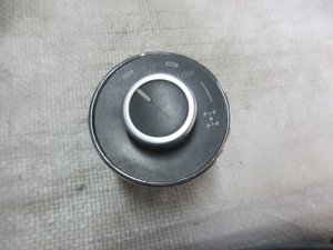Кнопка переключения режимов подвески VW Touareg 2002-2010 — фото 1