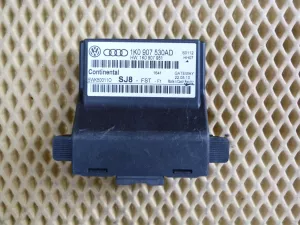 Блок электронный VW Jetta 2006-2011 (БЛОК УПРАВЛЕНИЯ МЕЖСЕТЕВЫМ ИНТЕРФЕЙСОМ 1K0907530AD) — фото 1