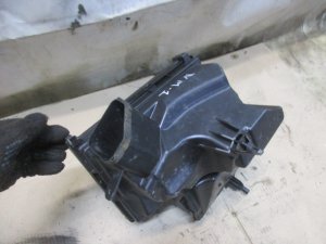 Корпус воздушного фильтра Nissan Murano (Z51) 2008-2015 — фото 2
