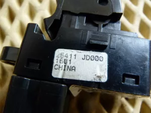 Кнопка стеклоподъемника Nissan Teana J32 2008-2013 (25411JD000) — фото 4