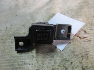 Кнопка многофункциональная Nissan Teana J32 2008-2013 (SHIFT LOCK АВАРИЙНОЕ ОТКЛЮЧЕНИЕ 96945JN00A) — фото 1