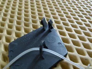 Заглушка буксировочного крюка BMW 5-serie F10/F11 2009-2016 (ПЕРЕДНЯЯ 51117200717) — фото 3